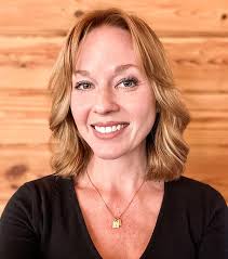 Akhia's people bring smart ideas, from anywhere