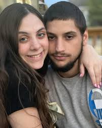 B r e n n a🍯💛. (@brenna.lovell) • Instagram photos and videos