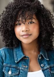 Fan Casting Laya DeLeon Hayes as Dulcia Thomas/Signal in Genderbent  Batfamily