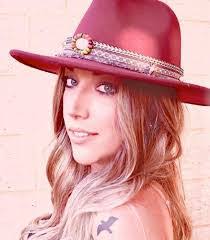 Cheryl Keenan's Instagram, Twitter & Facebook