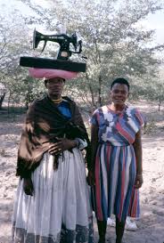 The majority reside in namibia, with the remainder found in botswana and angola. Pin On Stile