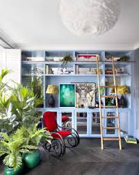 Are you a happy owner of a home with a small sunroom? 12 Pretty Sunroom Ideas Chic Designs Decor For Screened In Porches