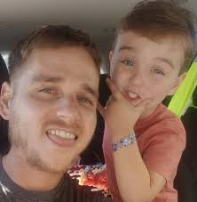 Does anyone have a Jumpstart or cables to jump a car at Choctaw Casino?