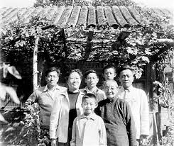 Oct 10, 2017 · 南韓情慾電影總是精緻但卻毫不避諱大尺度的養眼畫面，更重要的是常常有當紅名星擔綱主演，有別他們在韓劇中的含蓄內斂，往往尺度全開看得妳. åŒ—äº¬å¤´æ¡