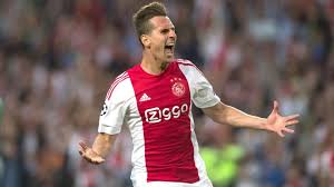 Milik is a family medicine doctor in oak park, il. Arkadiusz Milik 32 Million Ajax Daily