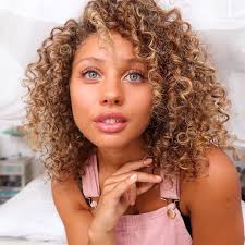Use our free online english lessons, take quizzes, chat, and find friends and penpals today! 10 Fabulous Short Curly Hairstyles For Black Girls 2021 Trends