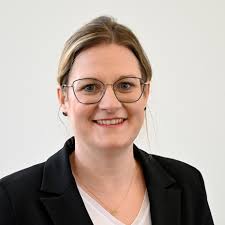 DNK-Roadshow 2025: Nachhaltigkeit einfach berichten Mit dem neuen  kostenlosen Tool der Bundesregierung