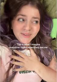 Body Positivity Tips for Confidence in Midsize Women