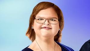 Ringo Starr Handles Wardrobe Malfunction at Grand Ole Opry