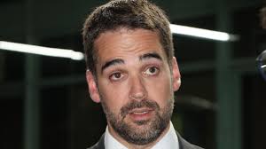 Debandada: Eduardo Leite deixa o PSDB e anuncia filiação ao PSD