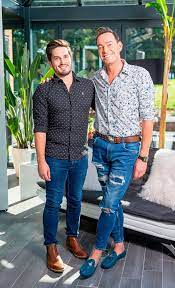 Posting the smiley selfie to his instagram. Strictly S Craig Revel Horwood Engaged To Boyfriend Jonathan Myring After Two Years Of Dating Mirror Online