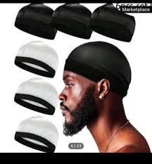 ropa de hombre moderna