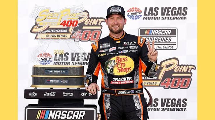 Briscoe takes Vegas trophy as Larson stretches championship lead -