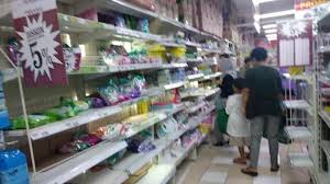 Gerai toko swalayan giant akan tutup. Tutup Enam Gerai Di Jabodetabek Ini Penjelasan Giant Matakepri Portal Berita Untuk Anda