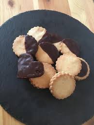 Frufree Butterplatzchen Frufree Fruktosefrei Rezepte Lebensmittel Essen Zuckerplatzchen
