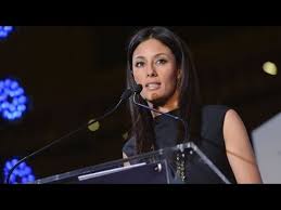 Her husband is an american television. Wabc Anchor Liz Cho Pulled Over For Using Cell Phone Arrested Newsy Youtube