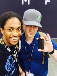 Michael Vapes (@skatervapes) • Facebook