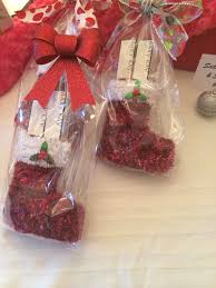Mary Kay Holiday Open House Ideas Satin Lips Gift Wrapped In A Baby Stocking Www Marykay Com Lisaacarlin Mary Kay Christmas Mary Kay Holiday Mary Kay Gifts