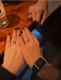 How many right hand rings is a reasonable amount? : r/Moissanite