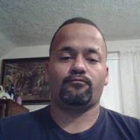 Alex Delvalle's Instagram, Twitter & Facebook