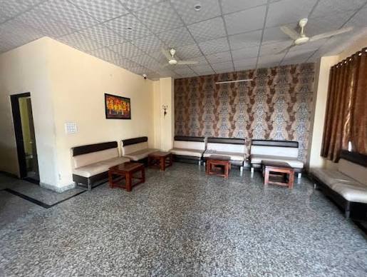 Hotel O Golden Manor Inn, Flagship Jaipur, Book @ ₹1905 - OYO