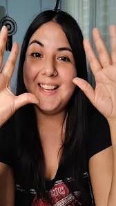 Vivo hablando un poco de mis inicios en el crochet y sobre los  cursos/talleres de este año ❤️, Entrando al link en bio cuentan con toda la  información para poder inscribirse 🙌🏻, Gracias a todas las ...