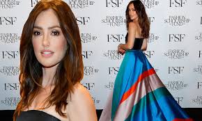 Who is minka kelly dating? Minka Kelly Goes Strapless In Colorful Striped Ball Gown At Fashion Scholarship Fund Gala In Nyc Daily Mail Online