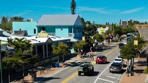 Spring has sprung, money is in motion, and the cabal is backed into a corner. The Best Restaurants Bars And Ice Cream Shop In Siesta Key Village