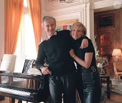 Il leur a donné à chacun plus de…" : L'héritage de Bernard Arnault (LVMH)  est déjà en ordre, ses enfants ne sont pas les seuls concernés !