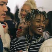 60+ "Les Long" profiles