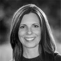 Louise Stowe's Instagram, Twitter & Facebook