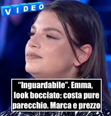 Inguardabile". Il pubblico pazzo di Emma ma non del suo look. Costa pure  parecchio... Marca e prezzo dell'abito bocciato a This is me (FOTO E VIDEO)  ⤵️⤵️
