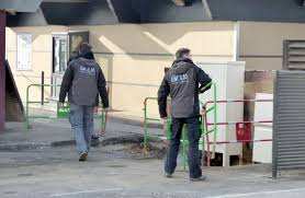 Modifier les heures d'ouverture supprimer (je suis le propriétaire). Bourg De Peage De Multiples Feux De Poubelles