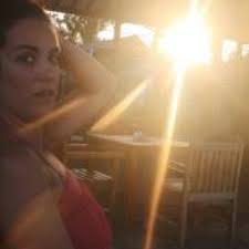 Stream Flora Le Poul music