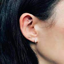 Diamond Chain Orbit For 2 Piercings Shop This Look From Maria Tash Diamond Chain Piercings Ear Conch Ear Piercings