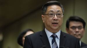 Hong Kong police commissioner to retire amid unrest