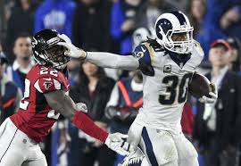 Fantasy football is a game in which the participants serve as general managers of virtual professional american football teams. Fantasy Football For Dummies Written By George Haraktsis By Blitzalytics Medium