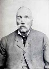 A salient feature of the history of the Zuid-Afrikaansche Republiek is the  broedertwis and discontent among the leaders of the great trek. Equally  remarkable is the way Afrikaner historians tried to gloss