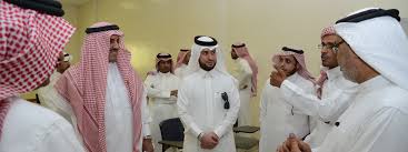 مدير الجامعة يتفقد مبنى كلية المجتمع بالمحالة جامعة الملك خالد