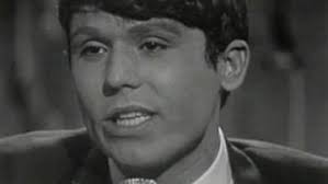 Por qué Raphael actuó dos veces en Eurovisión con España y en qué puesto  quedó?