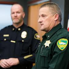 Yakima police shoot, kill armed suspect