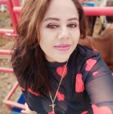 Busco quien venda gorras!