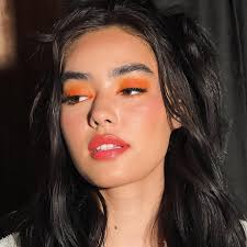 🍊 you glad 🙃 #model @mia_ostergren 8.22.2022 @bondiboost wave wand  @randco watermelon wave spray @diorbeauty backstage foundation @glossier  stretch concealer @chanel.beauty les beiges bronzing cream  @anastasiabeverlyhills NORVINA volume 6