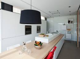 Profitez d'une cuisine design et moderne grâce aux belles façades ainsi qu'au plan de travail en béton gris du modèle clara. Cuisine Moderne Et Fonctionnelle 10 Realisations Pour Vous Inspirer