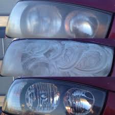 Clean Headlights With Colgate Toothpaste Trucos De Limpieza Limpieza Auto Trucos Para Coches