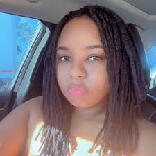 Grilled Chicken & Broccoli Bowls with Creamy Garlic Sauce