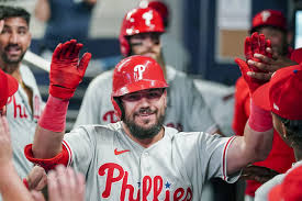 Kyle Schwarber blasts into Phillies' record books with Atlanta moonshot