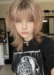 Sabrina larson (sabrlar)