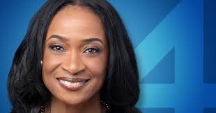 Andrea Williams's Instagram, Twitter & Facebook