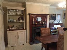 Farrow & ball blackened for our clients who want the feel of a timeless white kitchen but with something a little more distinctive, farrow & ball's blackened serves up the perfect light, soft gray. House White